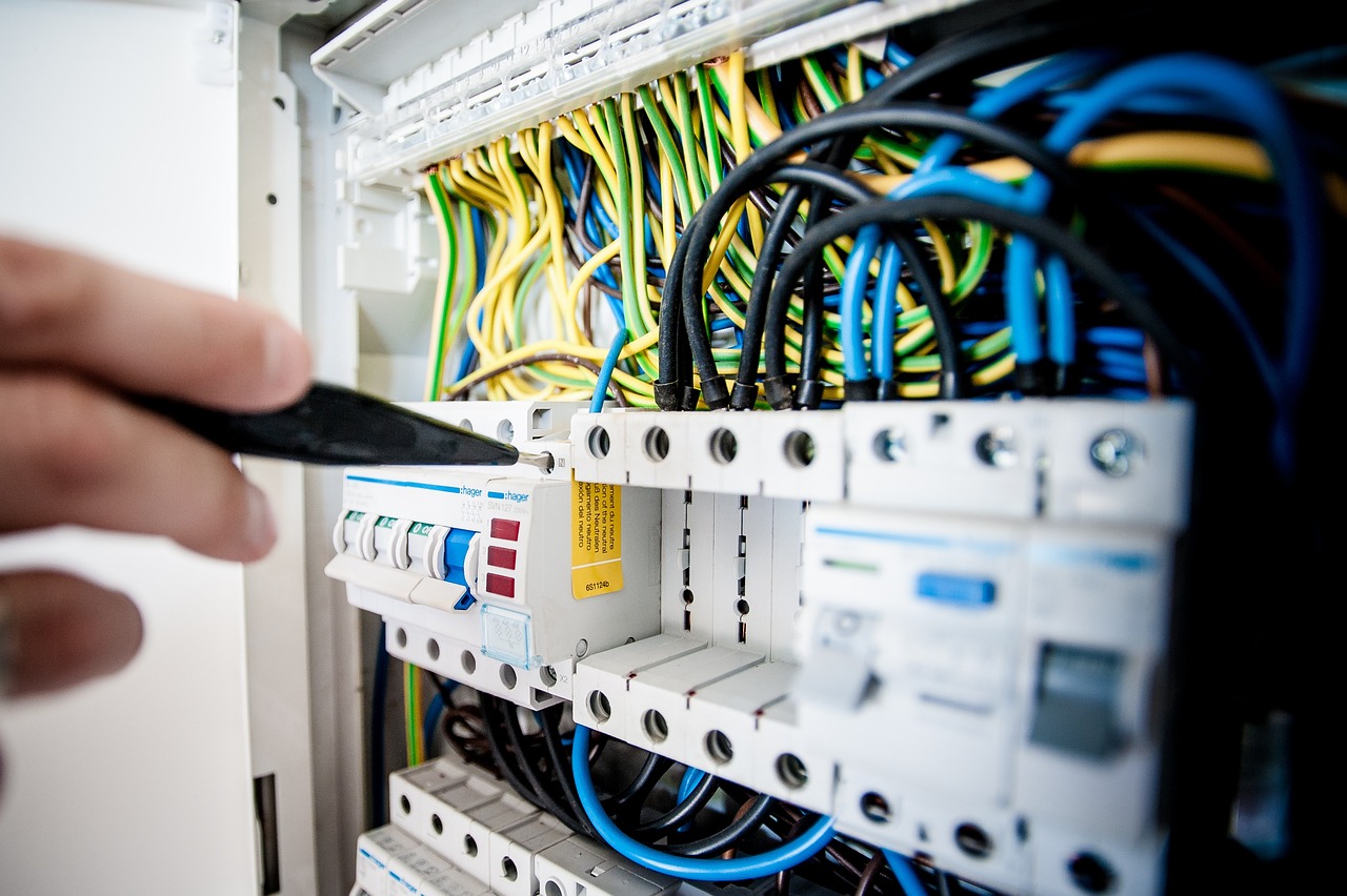 Office electrical maintenance Northbrook