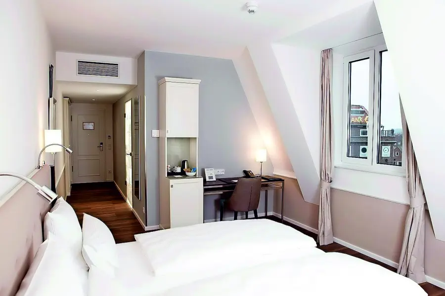 Image Hotel am Delft - Emden