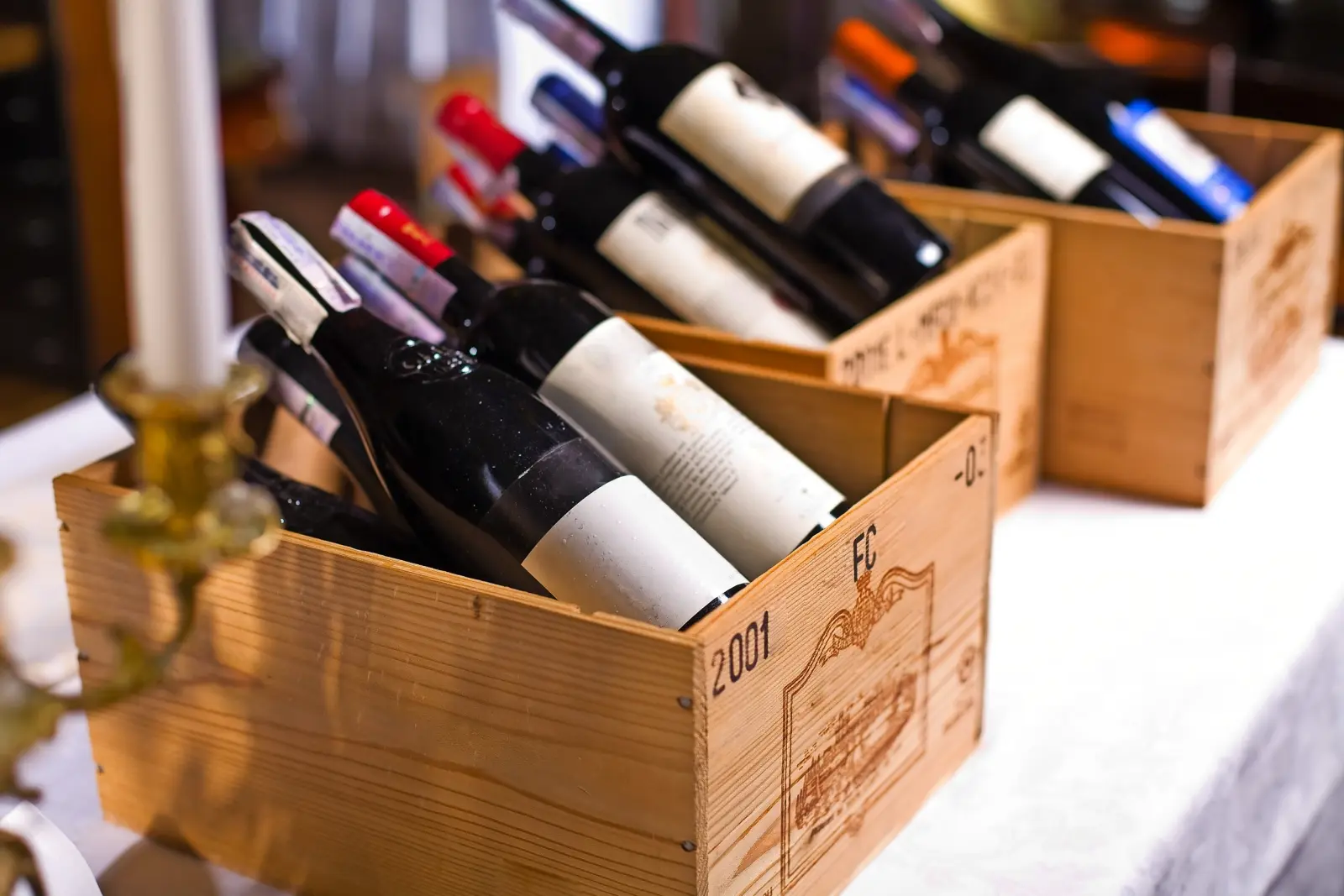 Bottiglie di vino immagine