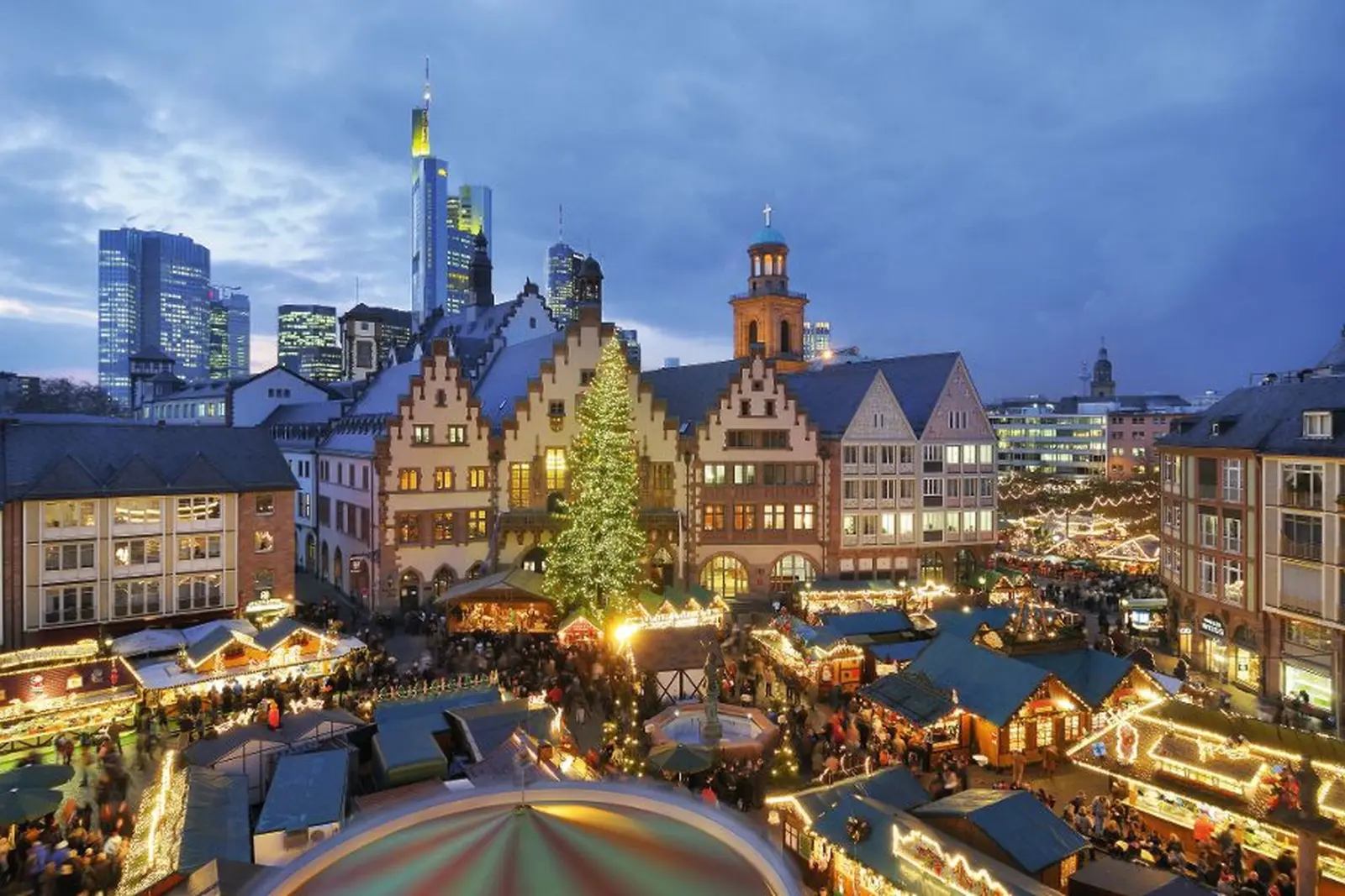 Christmas market at the Römer image