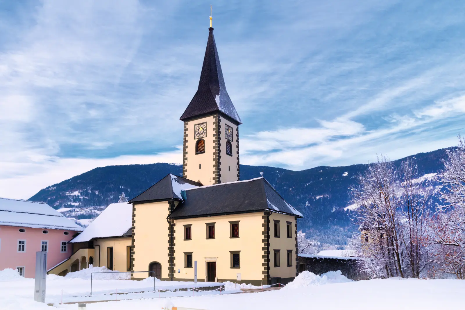 Image Abbaye d’Ossiach, sur la rive sud du lac d’Ossiach, en Carinthie