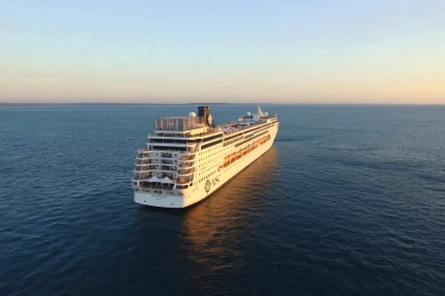 MSC Sinfonia image
