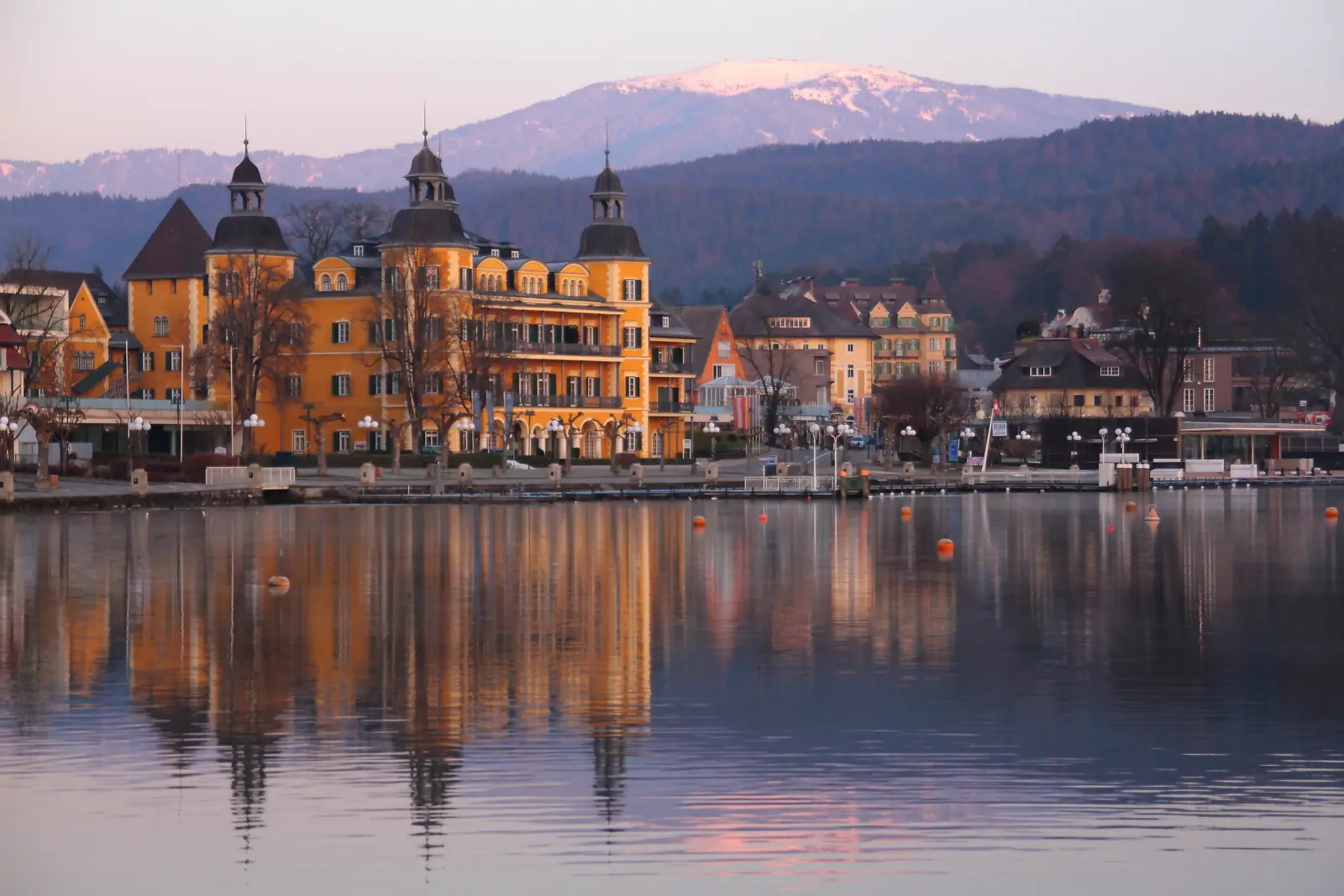 Set del film «Schloss am Wörthersee» immagine