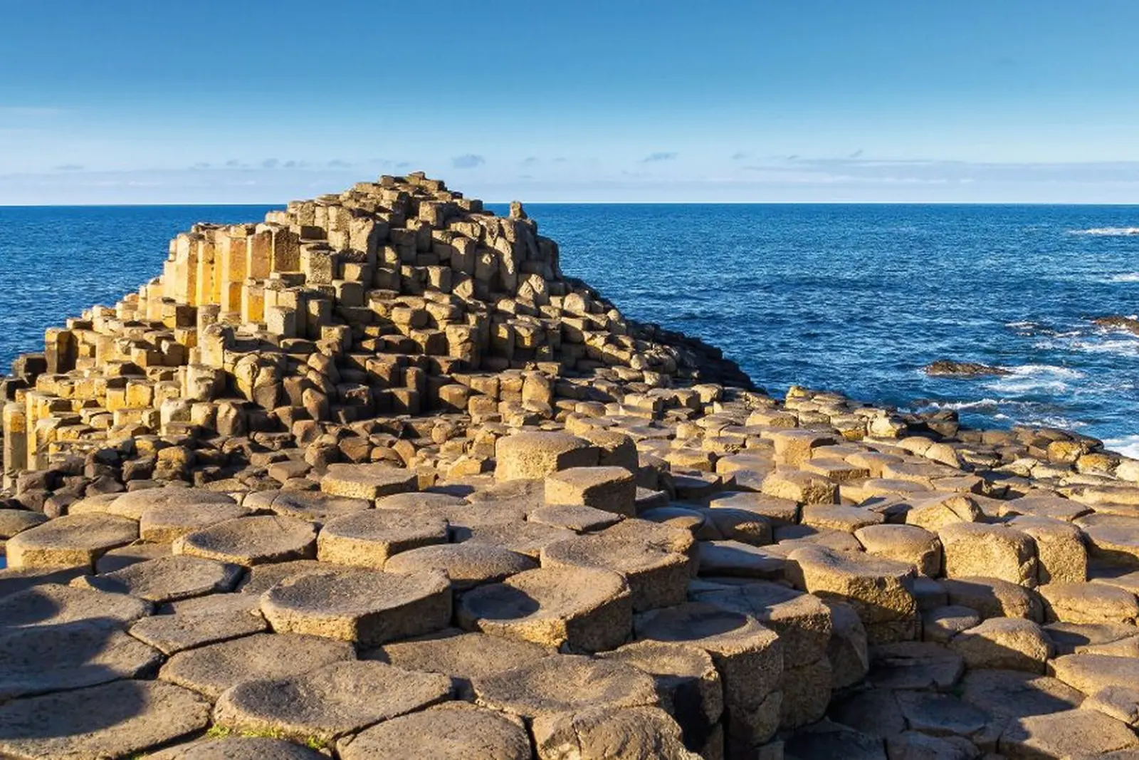 Giant's Causeway image