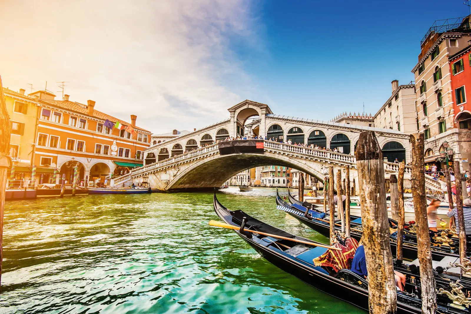 Grand Canal with the Rialto Bridge at sunset image