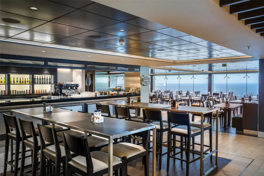 Image Market Place Bar MSC Euribia