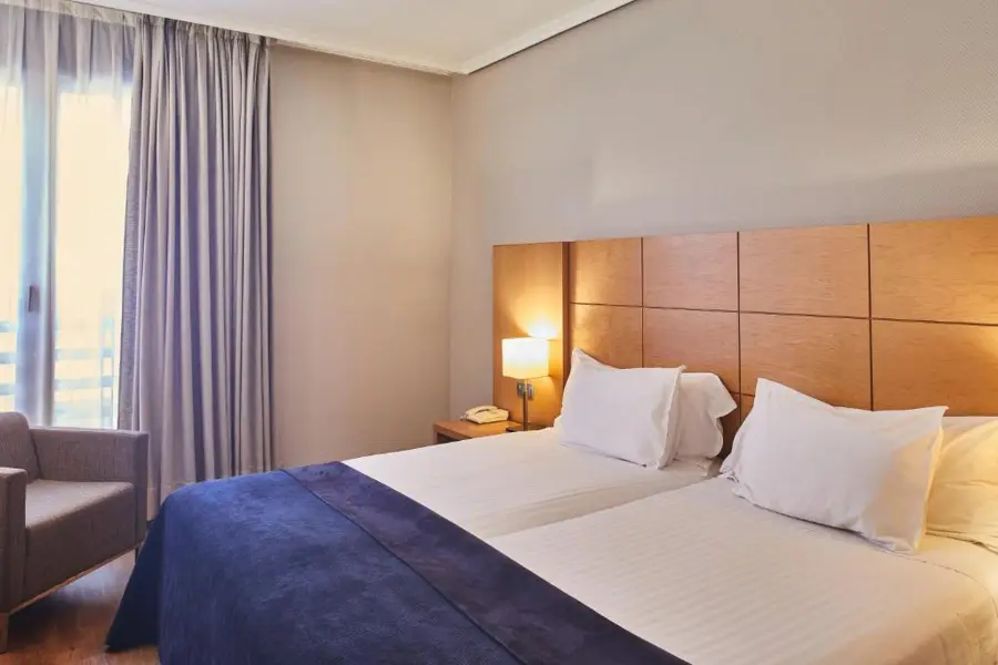Hotel Silken Ciudad de Vitoria immagine