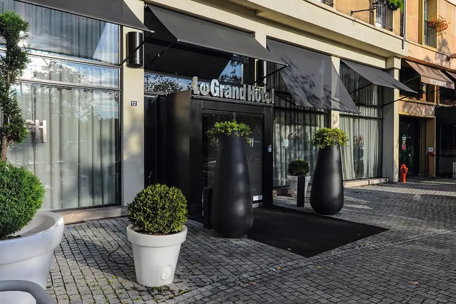 Image 3* Le Grand Hotel