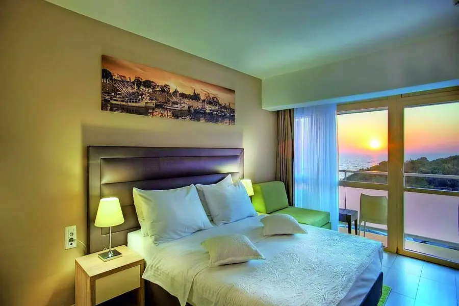 Hotel Pinija, Petrcane immagine