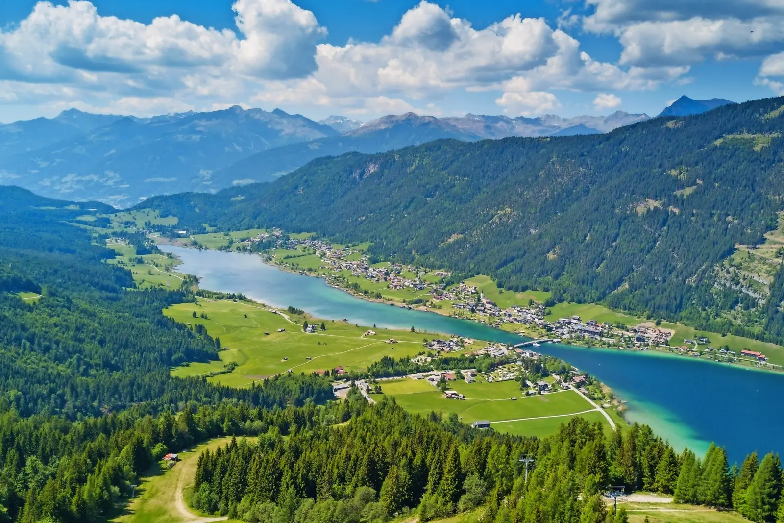 Lago di Weissensee in Carinzia immagine