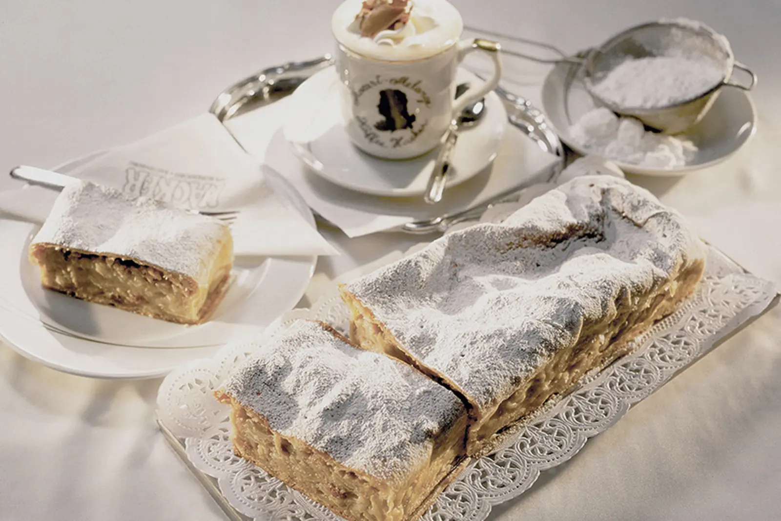 Strudel di mele al Café Hacker