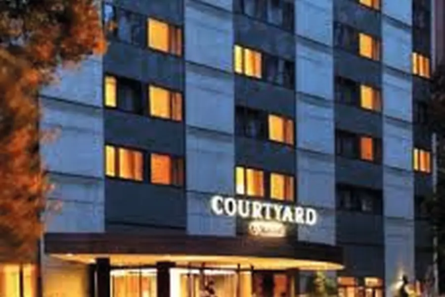 Courtyard by Marriott Düsseldorf Seestern