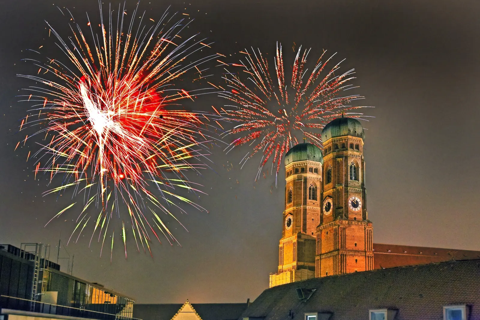 Munich Cathedral, Frauenkirche, with fireworks