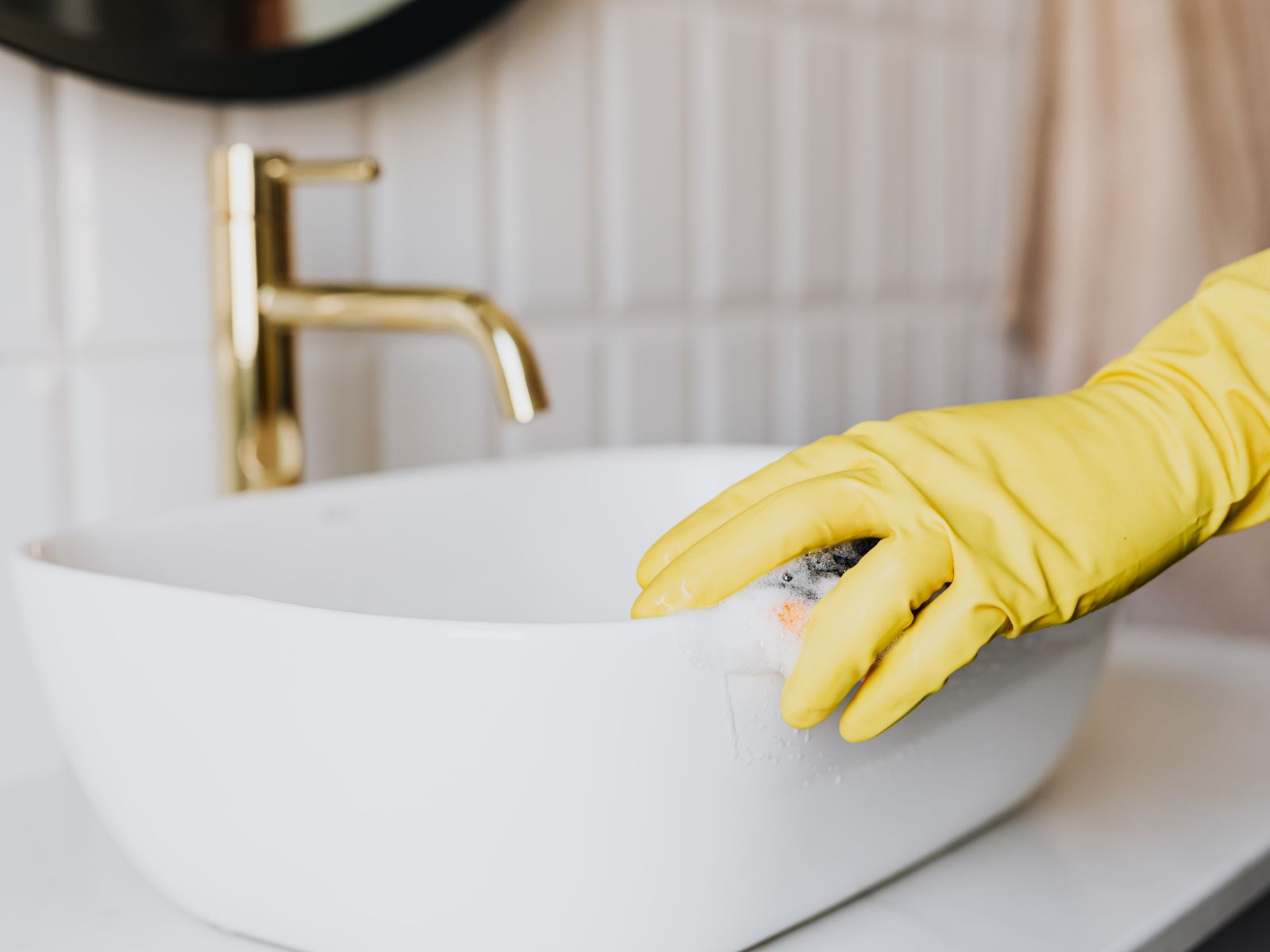 Can Scrub Lou clean both modern and older homes effectively?