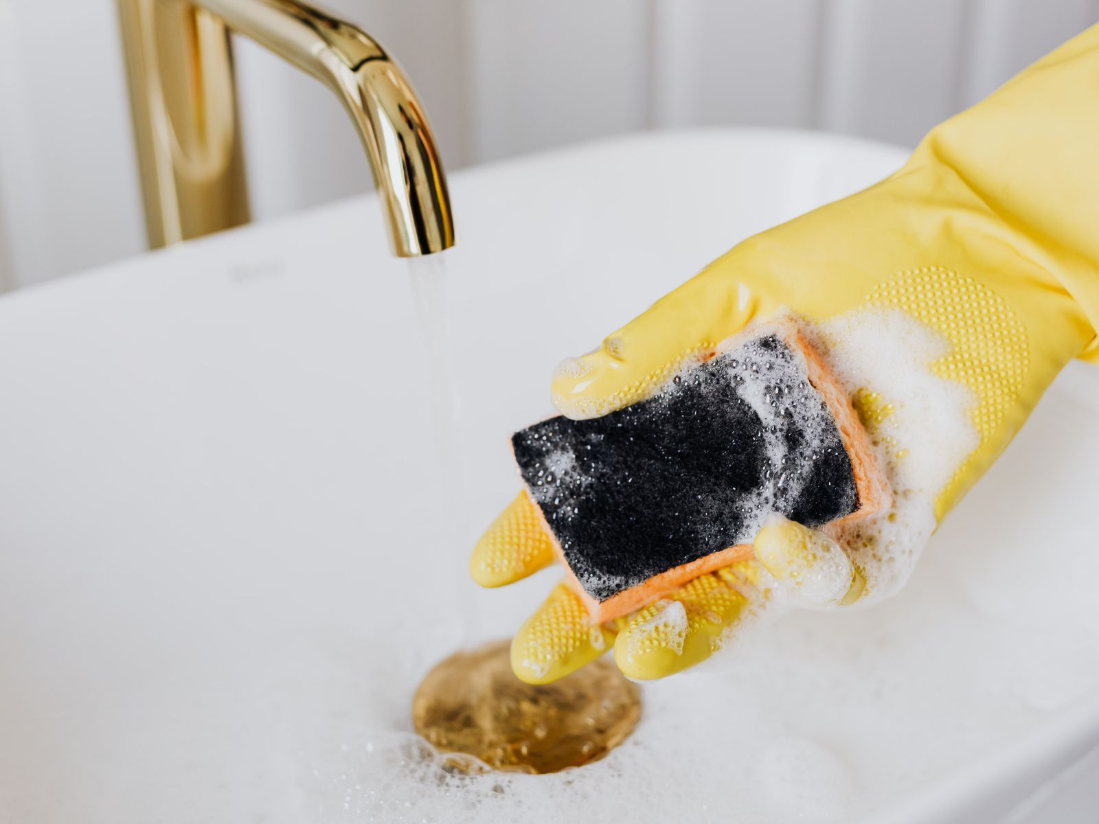 Move-In Cleaning to Start Fresh  