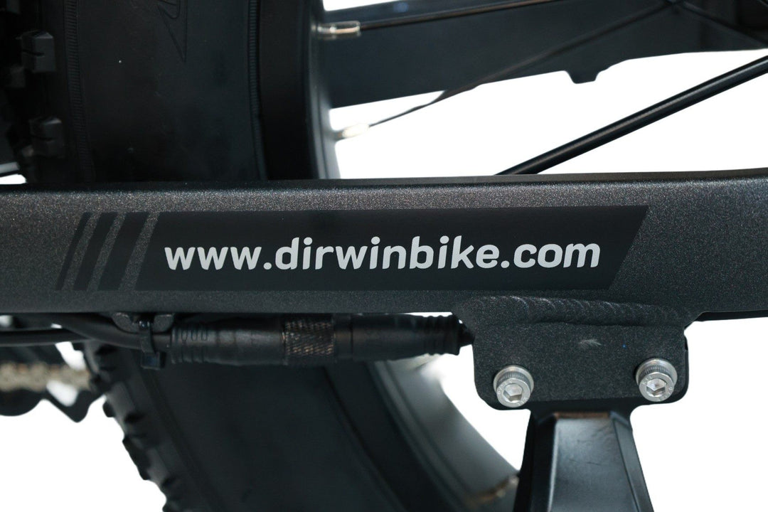 What suspension features do Dirwin hunting eBikes have?