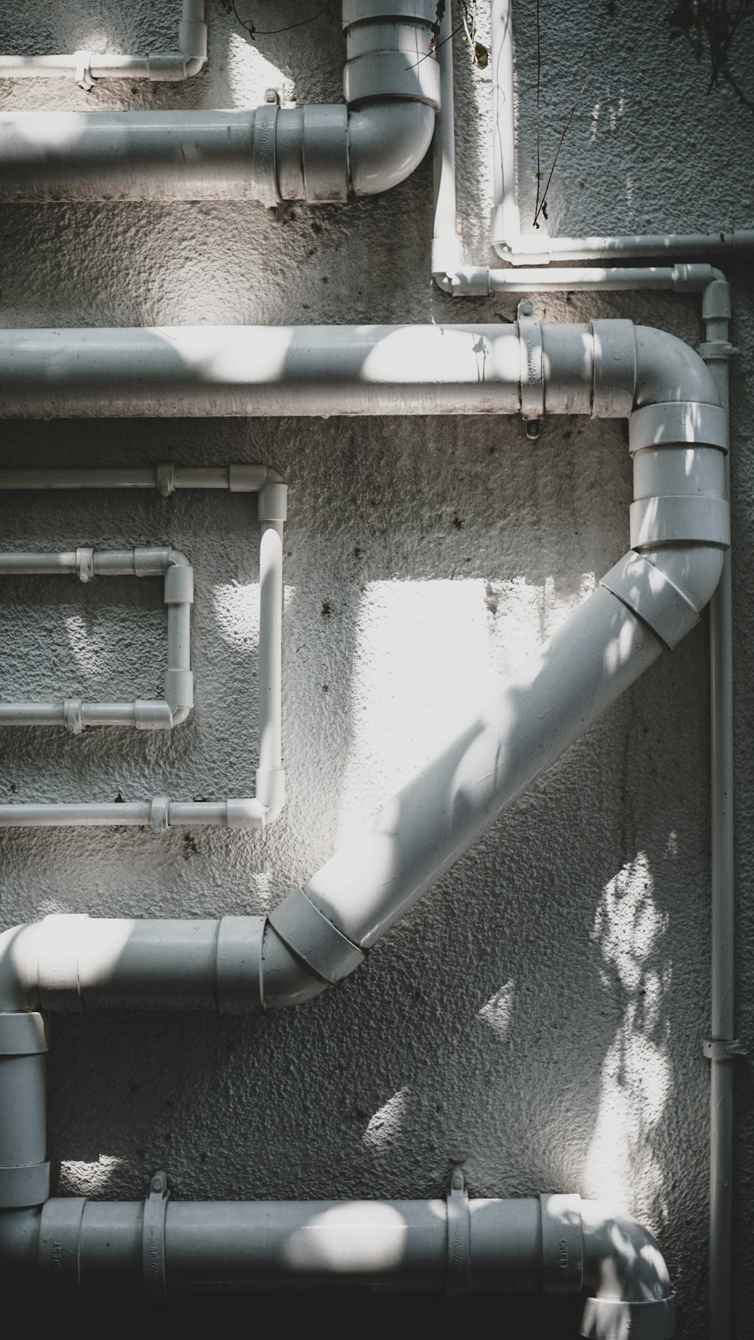 Visual Signs That Indicate Pipe Replacement Needs