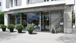 Bahnhof Apotheke Zbinden, farmacia a Burgdorf