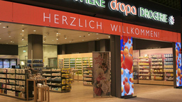 DROPA Drogerie Apotheke Mall of Switzerland Ebikon, pharmacy in Ebikon