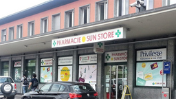 Sun store Sion Gare CFF, Apotheke in Sitten