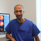 Dr. René Nkoulou, Kardiologe in Genf