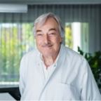 Ulrich Glück, HNO-Arzt in Emmen