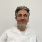 Dr. Mohammad Jalal Hamwi, dentista a Ginevra
