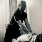 Sig. Julien Durand, massaggiatore terapeutico a Ginevra