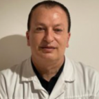 Ziad El Lamaa, pneumologo (medico dei polmoni) a Prilly
