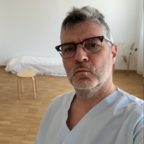 Mr Gambuzza, reflexology therapist in Plan-les-Ouates