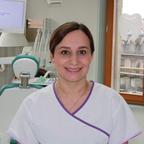 Ms Morina, dental hygienist in Geneva