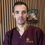 Mr Pedro Sangkulatat, classic massage therapist in Lausanne