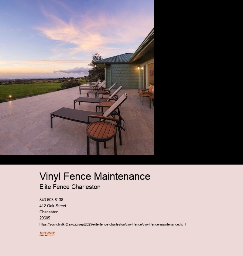 Cleaning Vinyl Fences