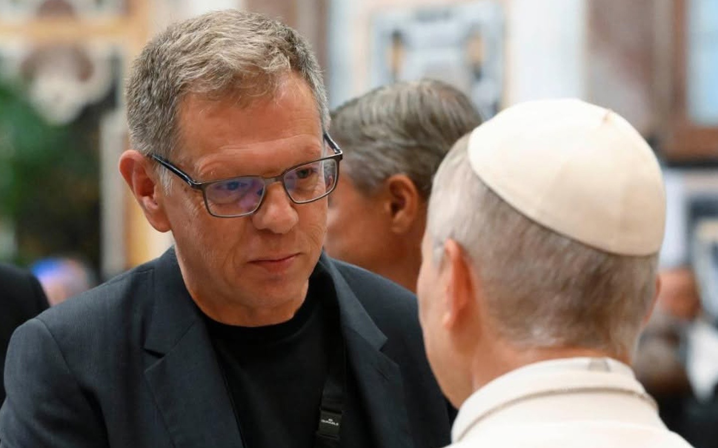 Missio-Nationaldirektor Markus Cott mit Papst Leo XIV. anlässlich des Empfangs der Mitglieder der Vollversammlung der Päpstlichen Missionswerke im Vatikan, Mai 2026 | © Vatican Media