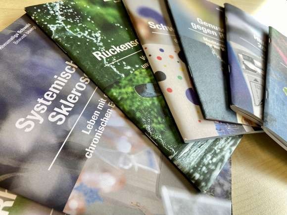 Isabelle am Computer