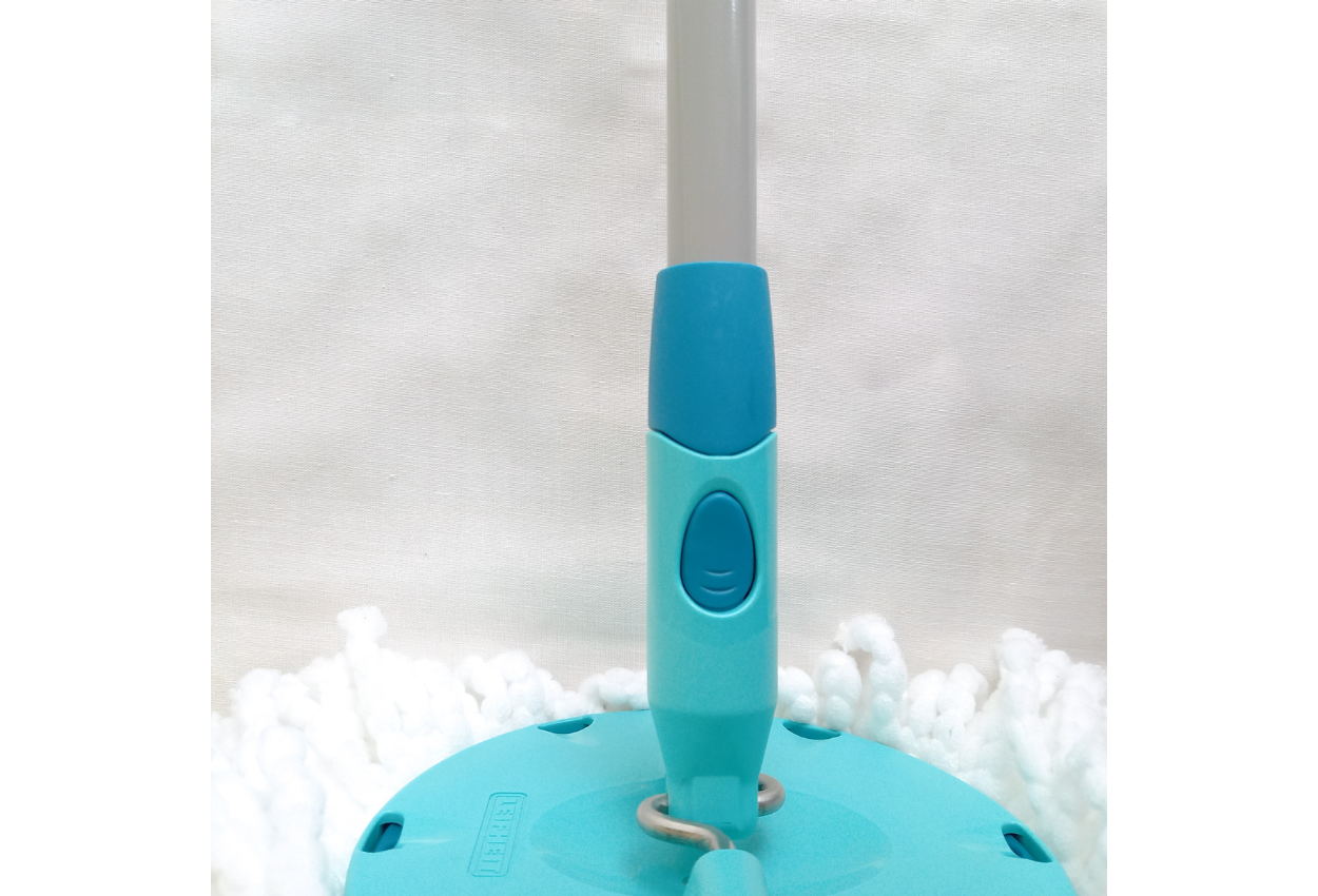 Wischmopp mit Rollwagen_5