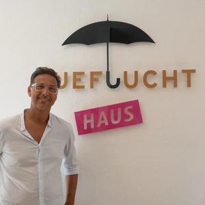 Haus Zueflucht im Zürcher Kreis 5 – Menschlichkeit und Gemeinschaft