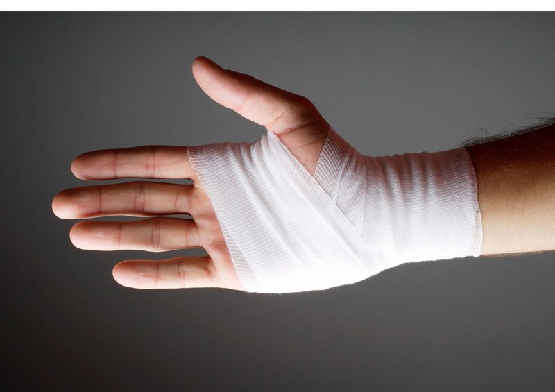 Verbundene Hand_quer.jpg