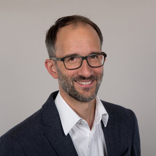 Photo Dr. med. Andreas Rickenbacher