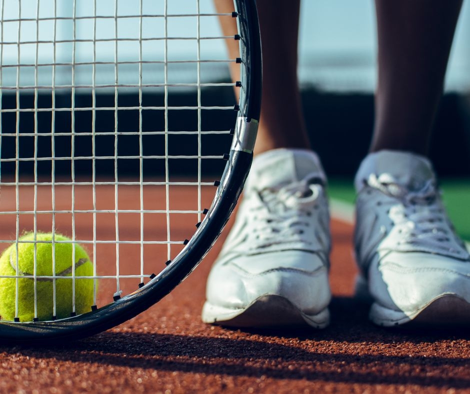 Why Clean Tennis Courts are Safer and More Fun to Play On