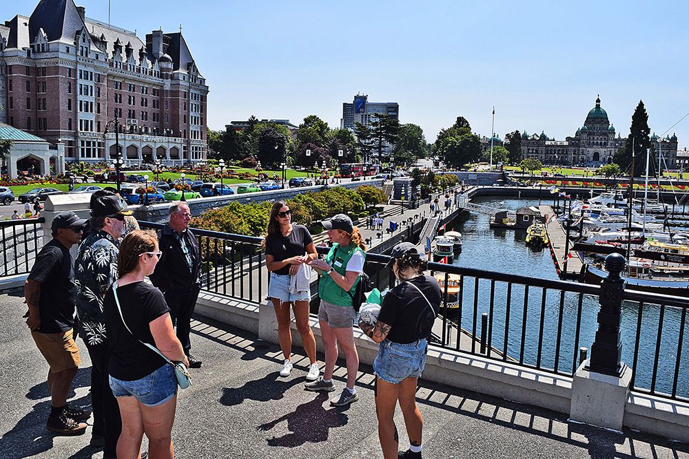 Victoria Walking Sightseeing Tours Day Tours