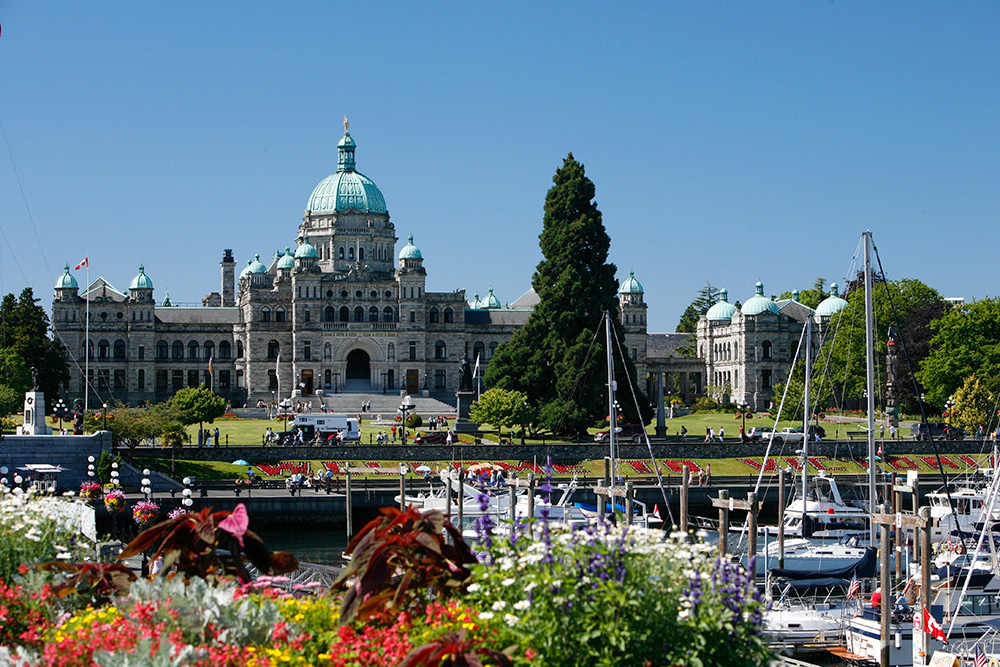 Top points of interest in the region BC sightseeing cruises