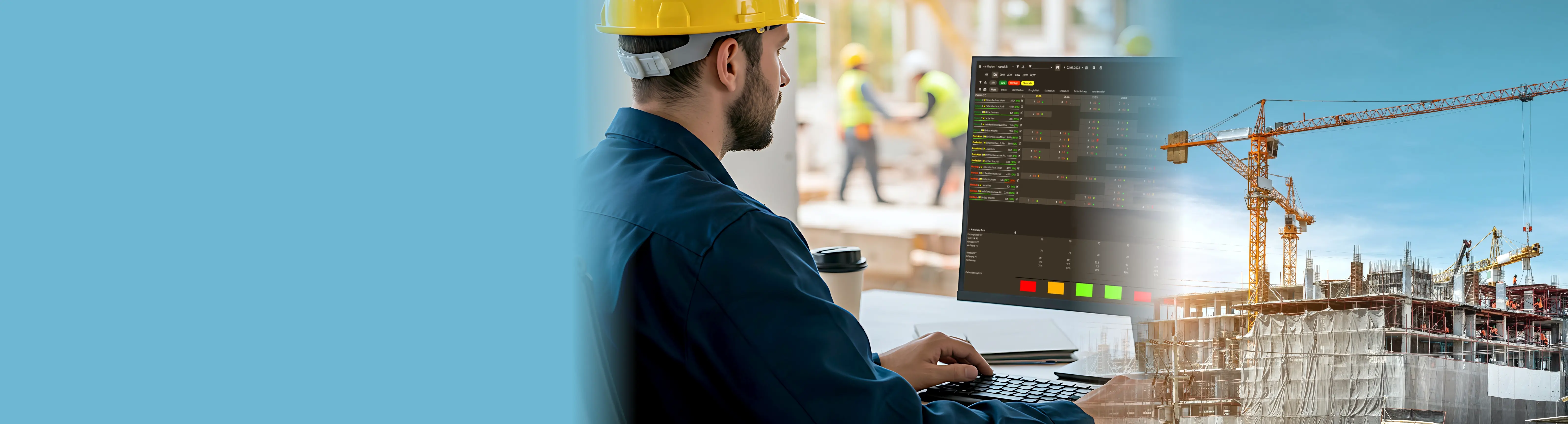 Bauleiter vor PC und Baustelle