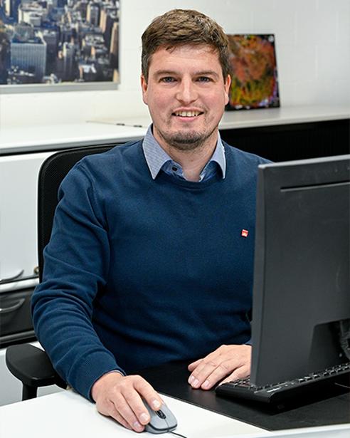 Portrait von Daniel Burkhard